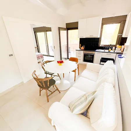 Apartament Eucalyptus 2019 Floor Two-balconies Beachfront *