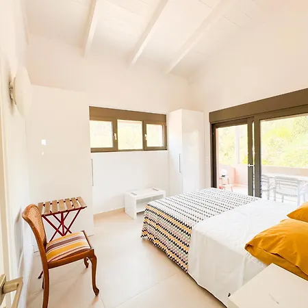 Apartmán Eucalyptus--top Floor Beachfront Lefkáda