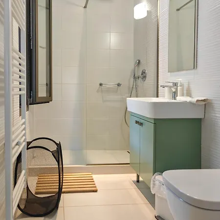 Eucalyptus 2019 Floor Two-balconies Beachfront Fríni