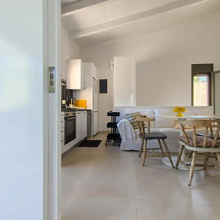 Eucalyptus 2019 Floor Two-balconies Beachfront Fríni