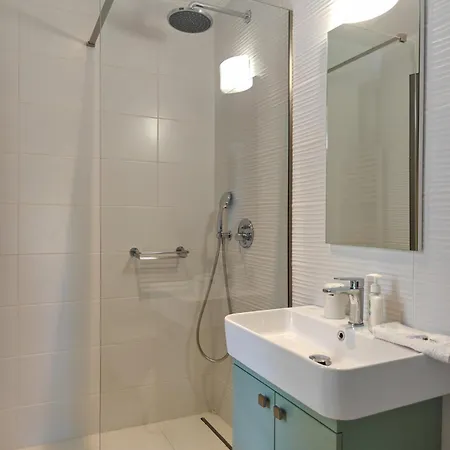 Eucalyptus 2019 Floor Two-balconies Beachfront