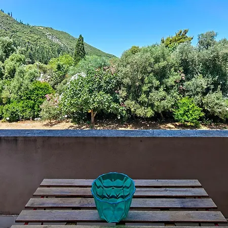 Apartman Eucalyptus 2019 Floor Two-balconies Beachfront Fríni